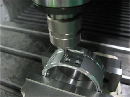 铝铸件仿型加工.jpg 铝铸件仿型加工.jpg