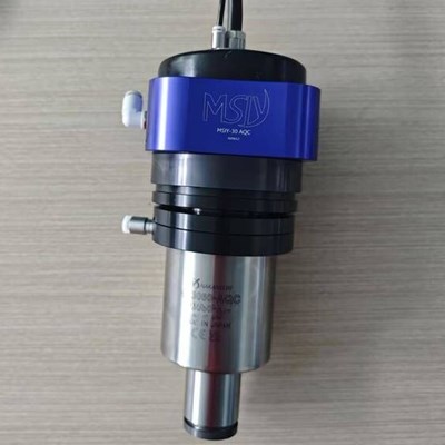 机械臂自动换刀浮动主轴.jpg 机械臂自动换刀浮动主轴.jpg