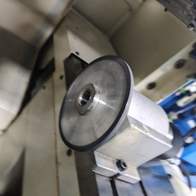 夹砂轮msiy打磨主轴.jpg 夹砂轮msiy打磨主轴.jpg