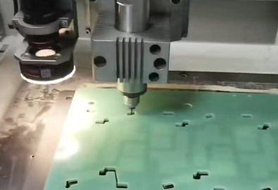 PCB基板切割电主轴.png